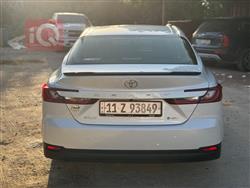 تۆیۆتا کامری